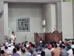 Usai Jumatan, Pj Bupati Ajak Warga Takalar Sukseskan Perayaan HUT Takalar ke 63