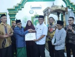 Safari Ramadhan di Masjid Syuhada Polsel, Pj Bupati Beri Bantuan pembangunan Masjid