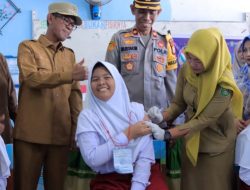 Merdekakan anak-anak dari virus, Pj Bupati – TP PKK Takalar canangkan Imunisasi RV dan HPV di Sekolah Dasar