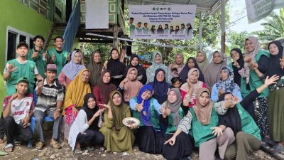Inovasi Ekonomi Rumah Tangga, KKN STAI DDI Pangkep Inisiasi Pengolahan Kripik Pisang Varian Rasa